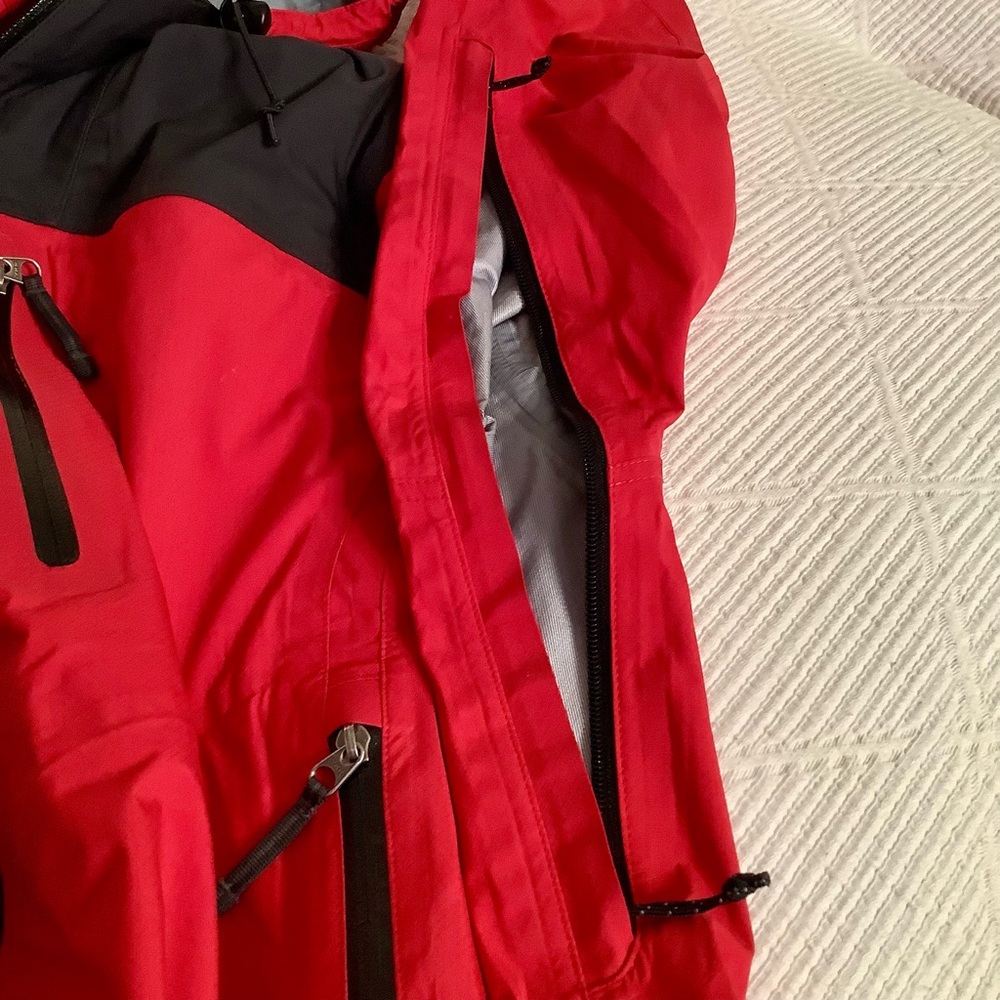 Rei E1 Elements Dark Red & Black Tech XL Waterproof Rain Jacket Removable Hood - Picture 9 of 16